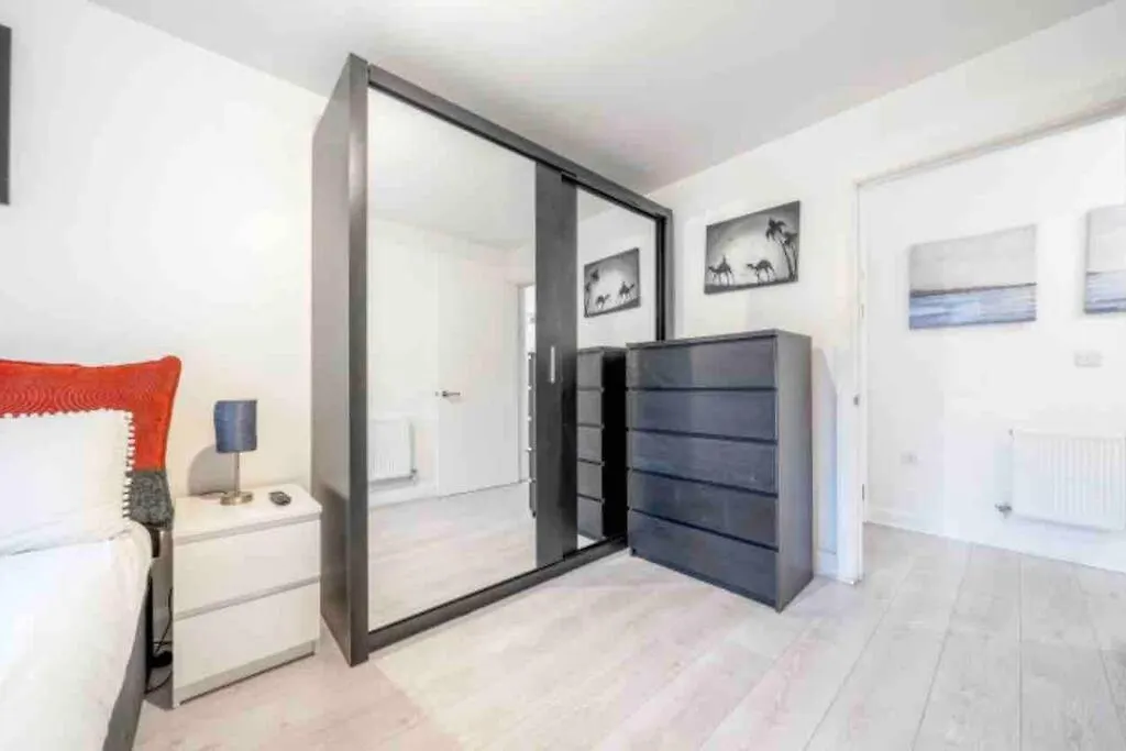 Impressive Central London Balcony Apartment United Kingdom